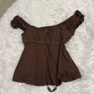 Women’s brown top